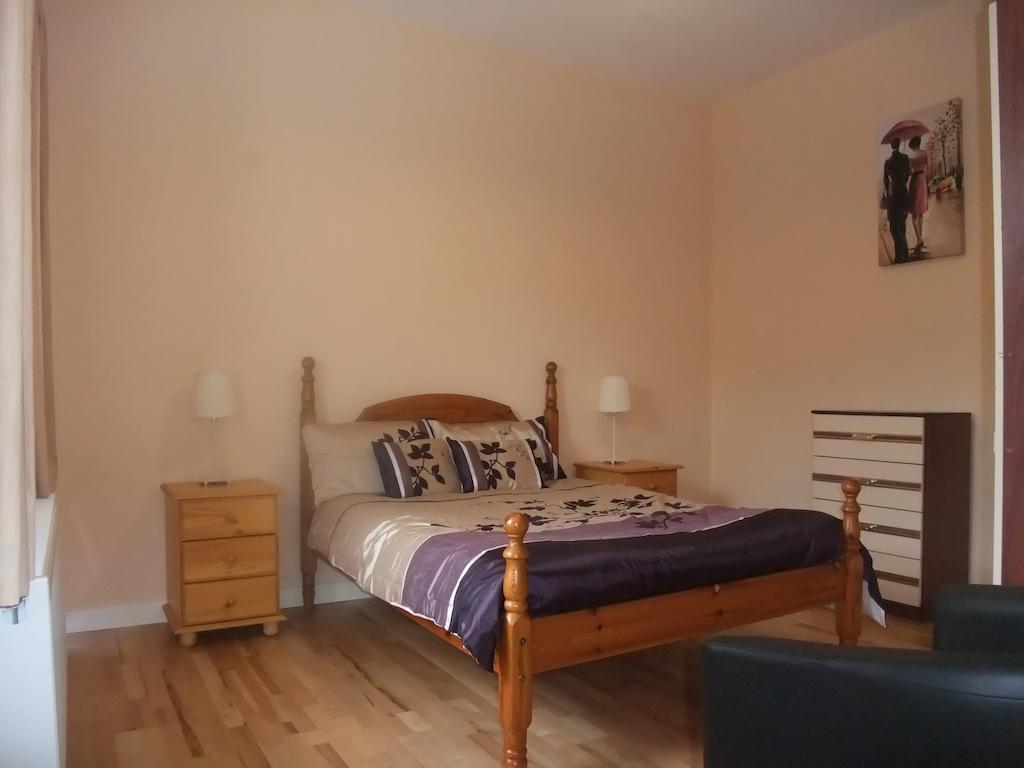 Katie's Cottage Achill Sound Rum bild